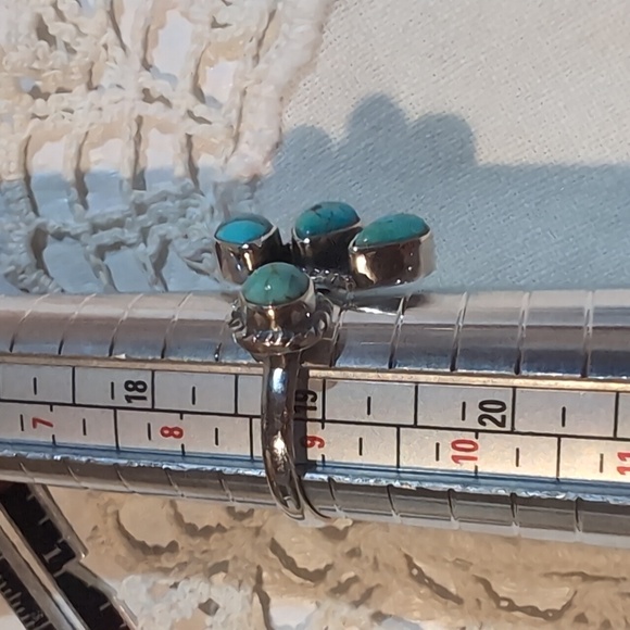 Turquoise 925 Sterling Silver Ring - Picture 3 of 5